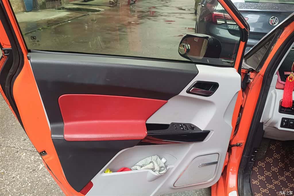 Zotye E200, 2017 7