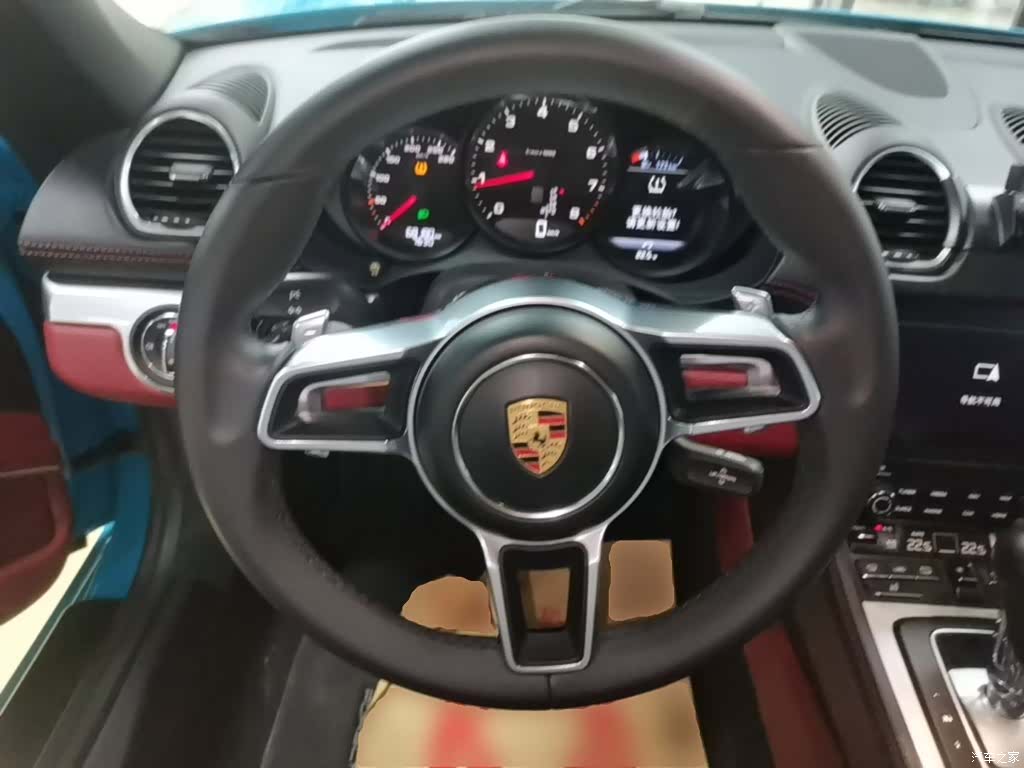 Porsche Boxster, 2018 11