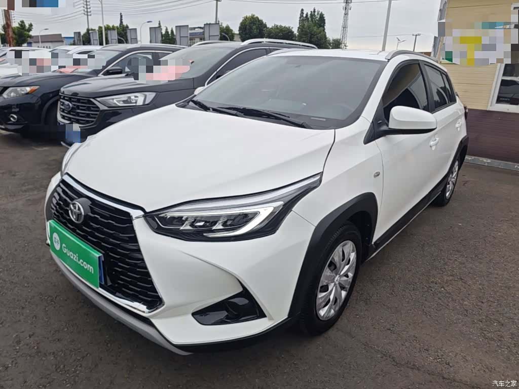 Toyota YARiS L
