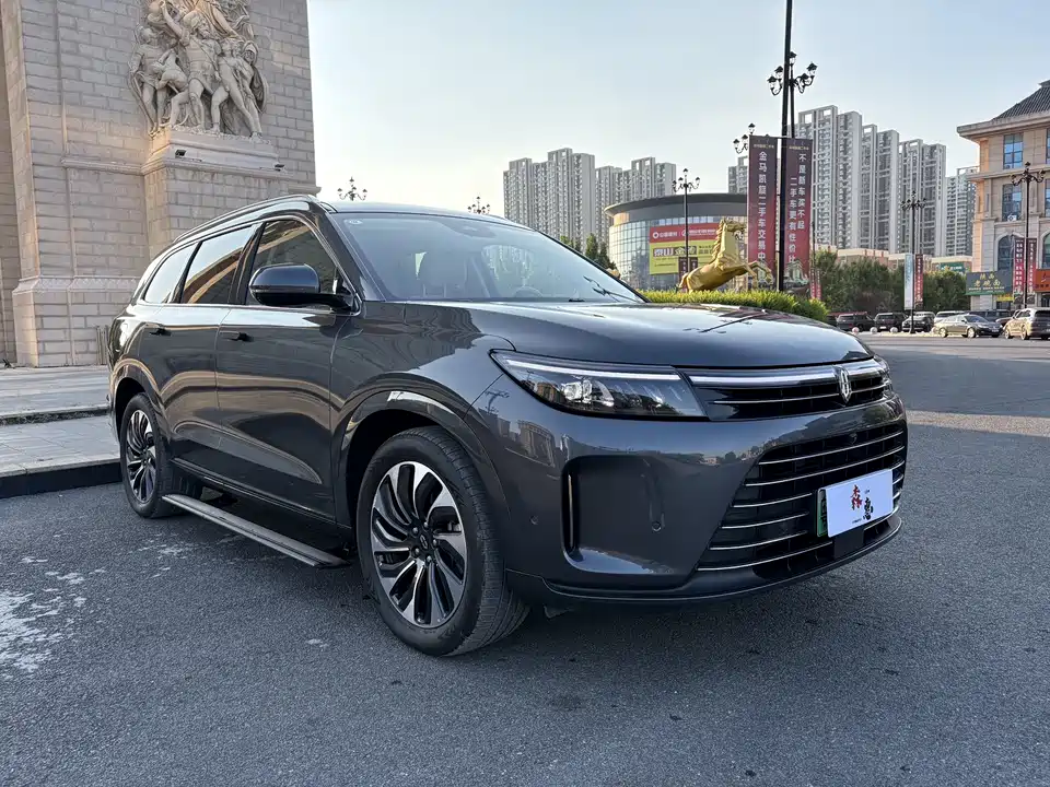 AITO Ask the world M7