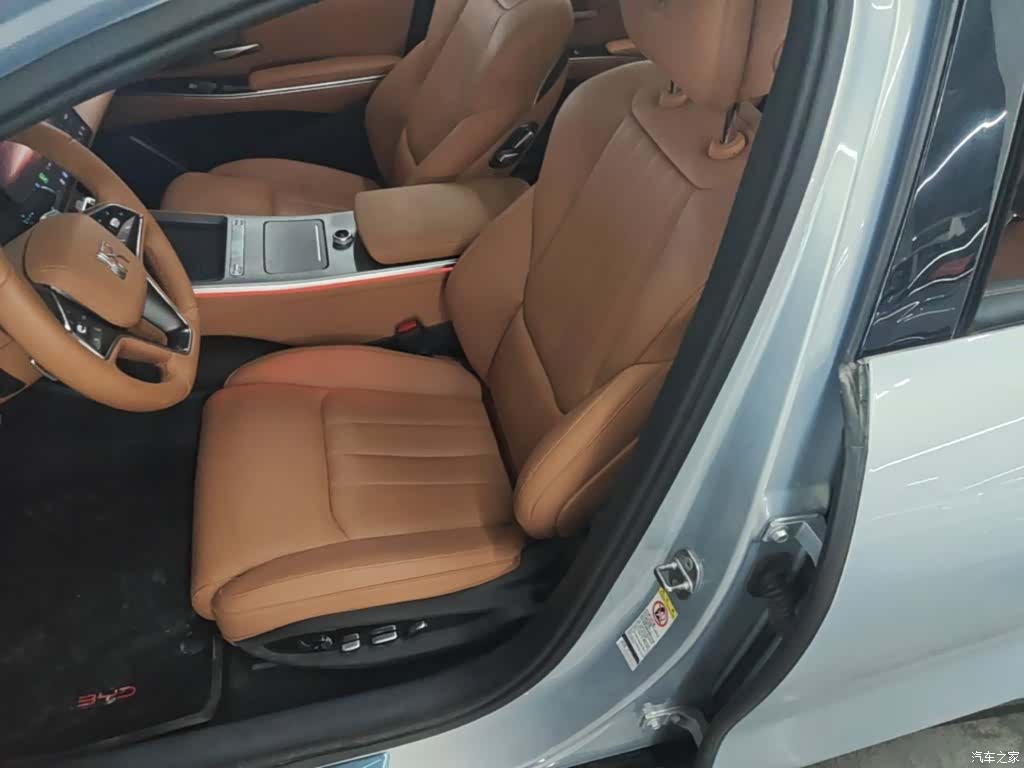 BYD Han, 2025 15
