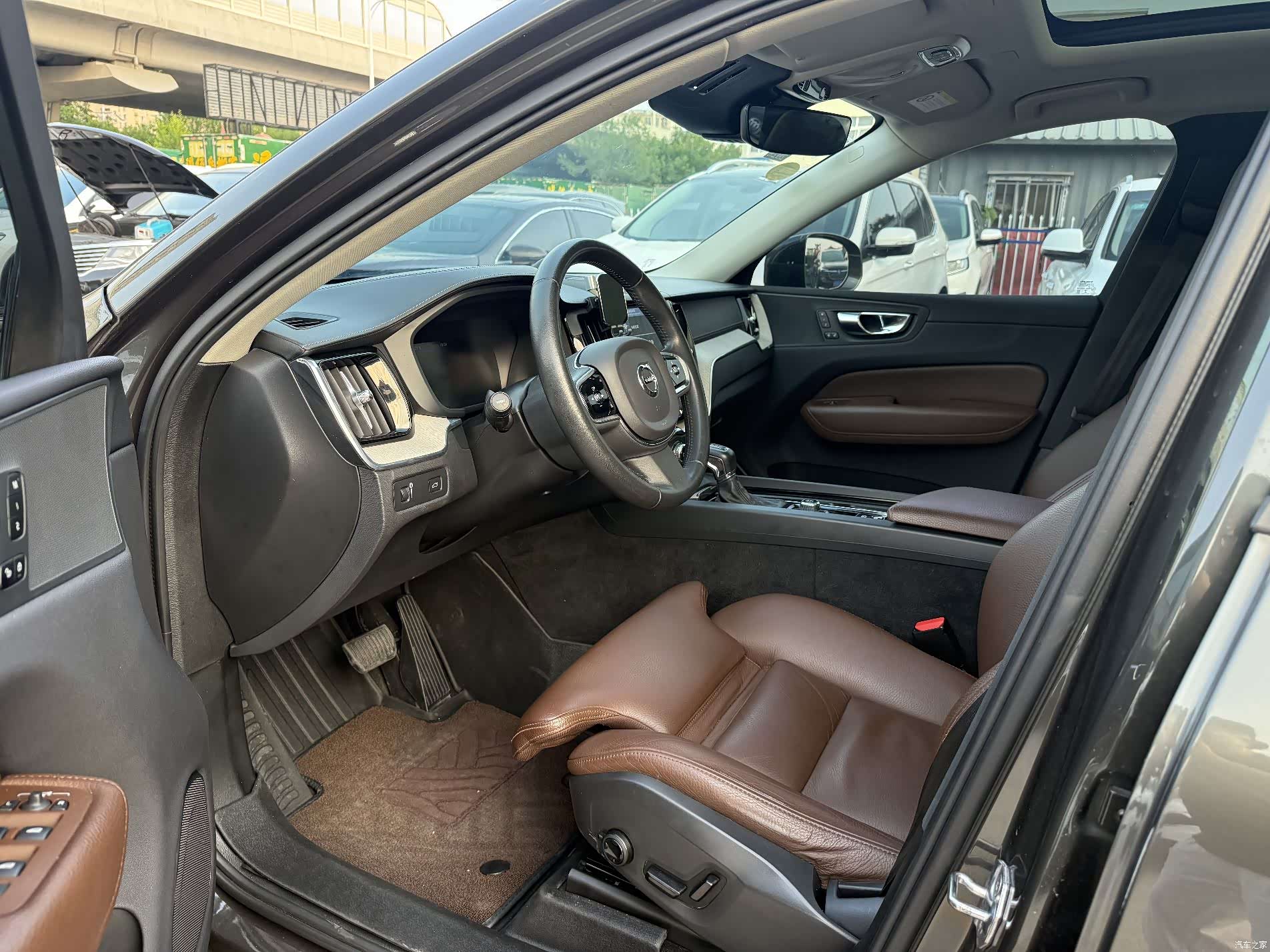 Volvo XC60, 2020 6