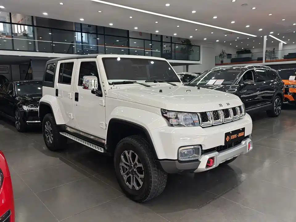 Beijing BJ40