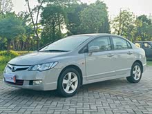 ˼ 2015 1.8L Զ