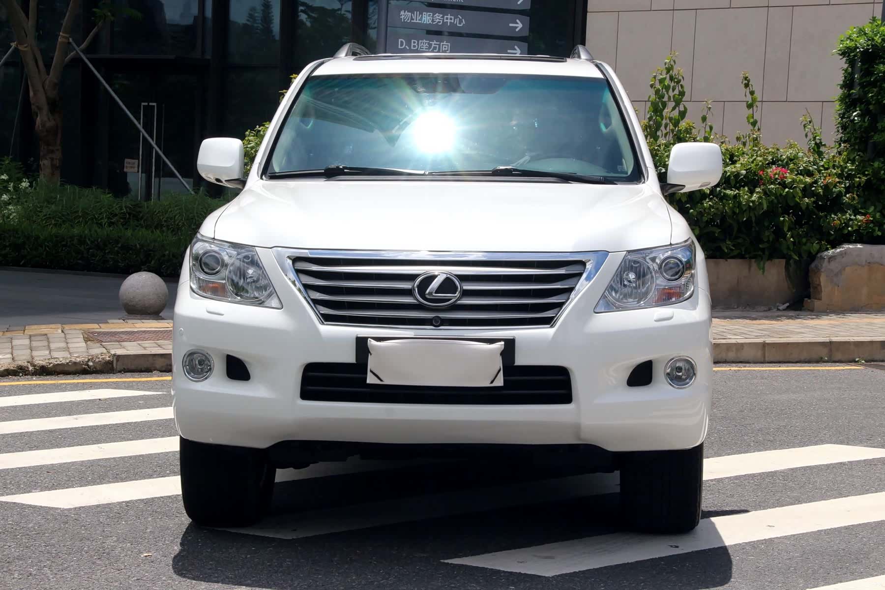 Lexus LX, 2012 2
