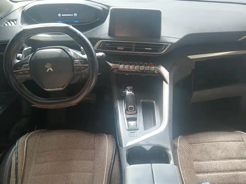 Peugeot 4008