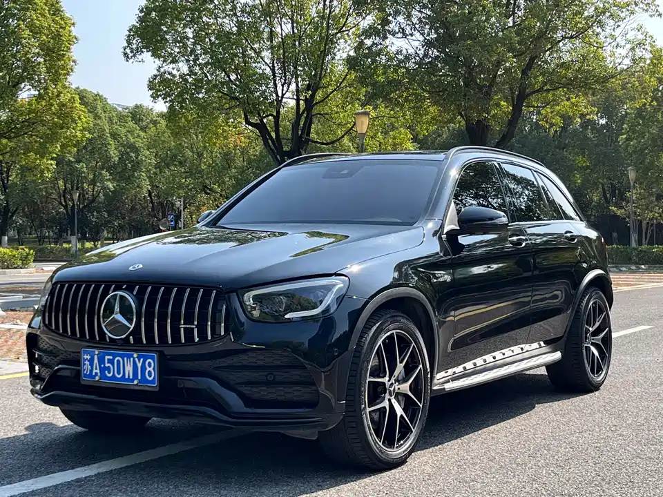 Mercedes-Benz GLC AMG