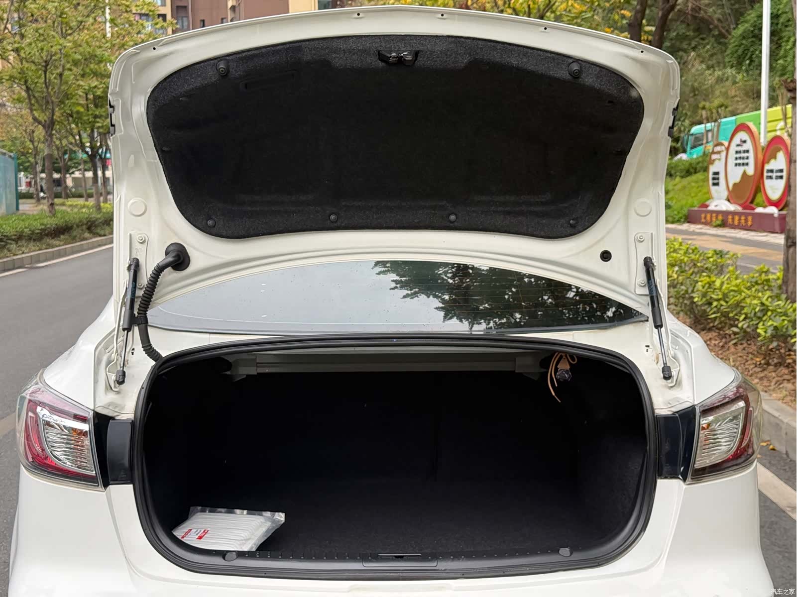 Mazda 3, 2012 12