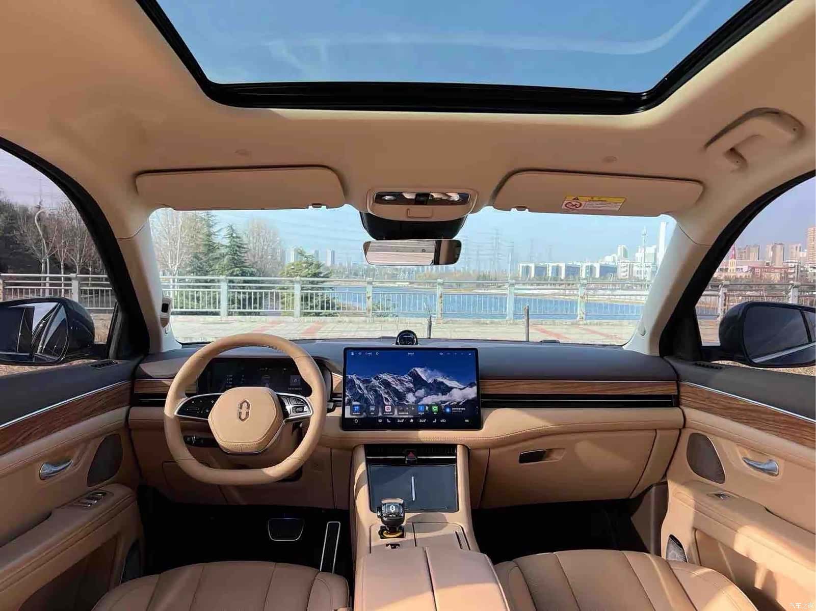 AITO M7, 2025 все фото