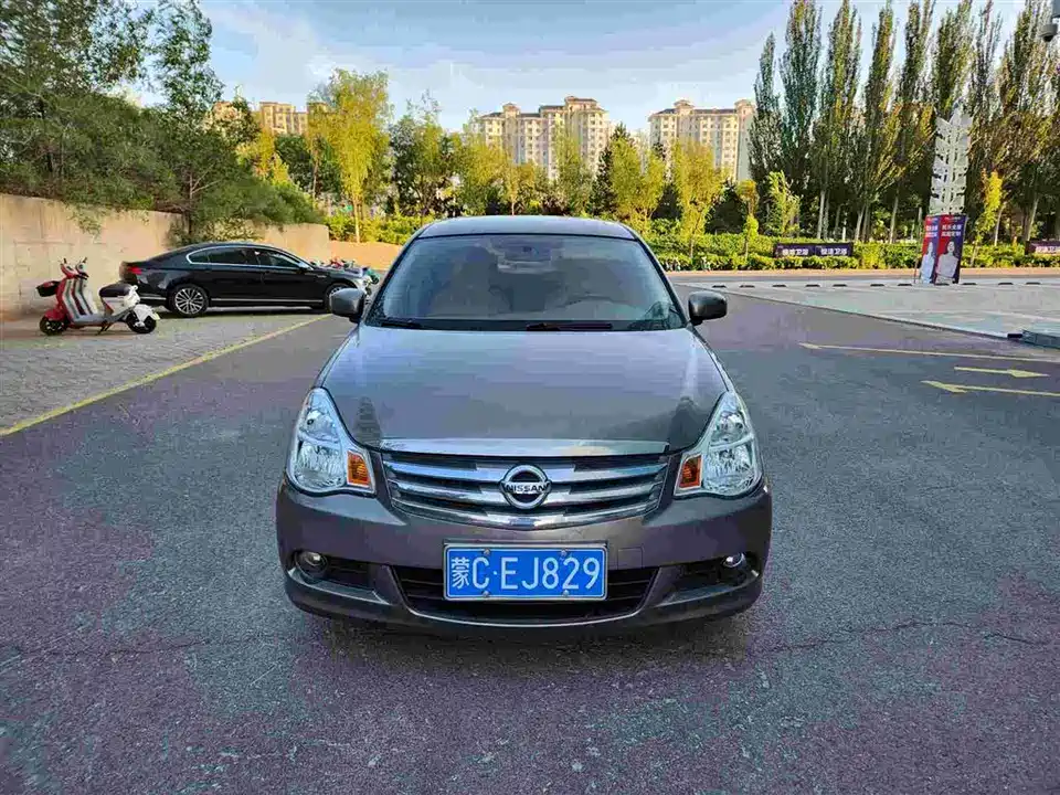 Nissan Xuan Yi