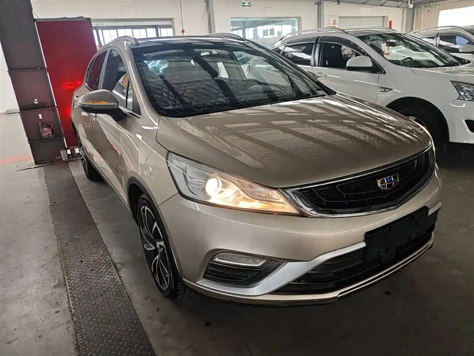 Geely Emgrand GS