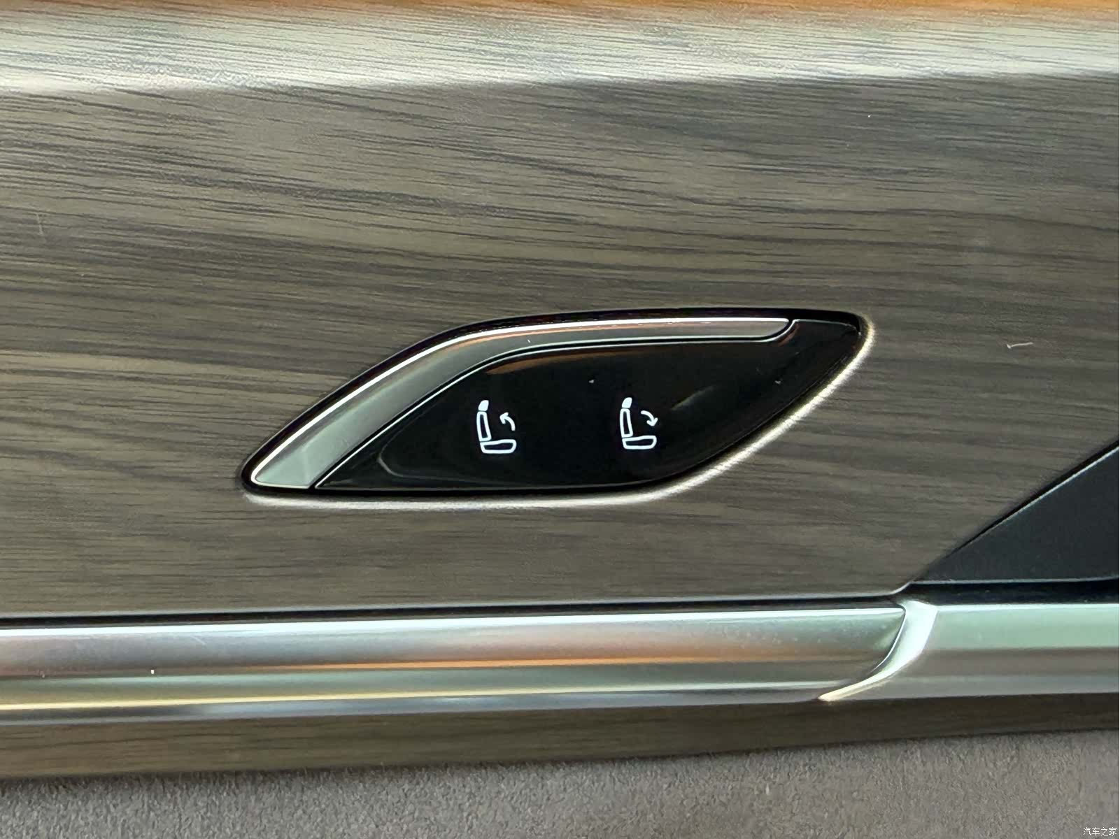 Geely Xingyue L, 2025 24