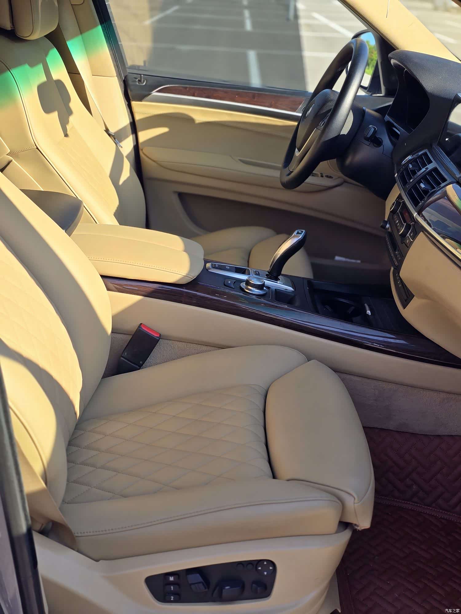 BMW X5, 2010 13