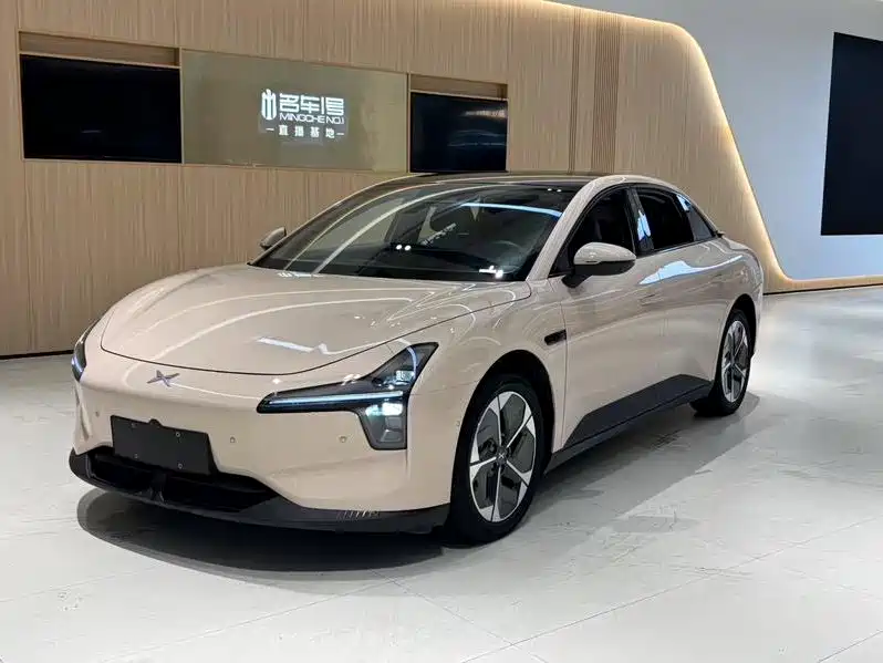 XPENG MONA M03