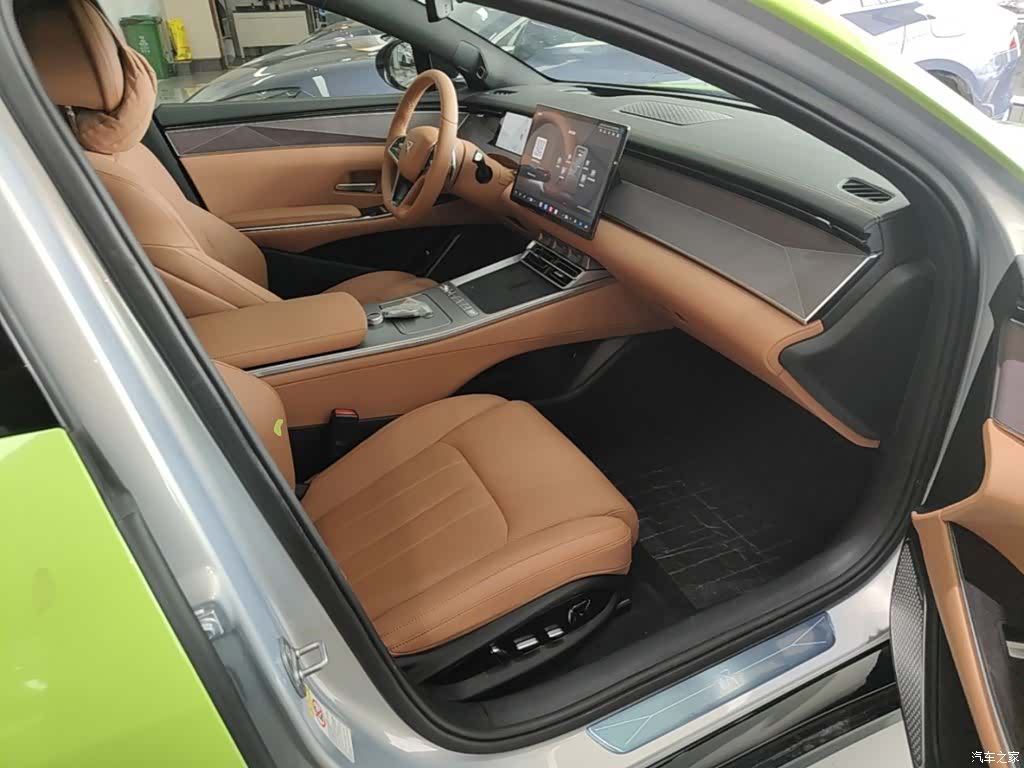 BYD Han, 2025 25