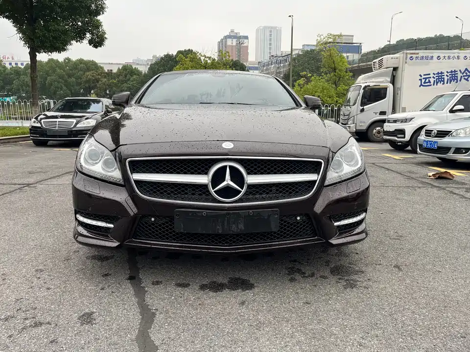 Mercedes-Benz CLS