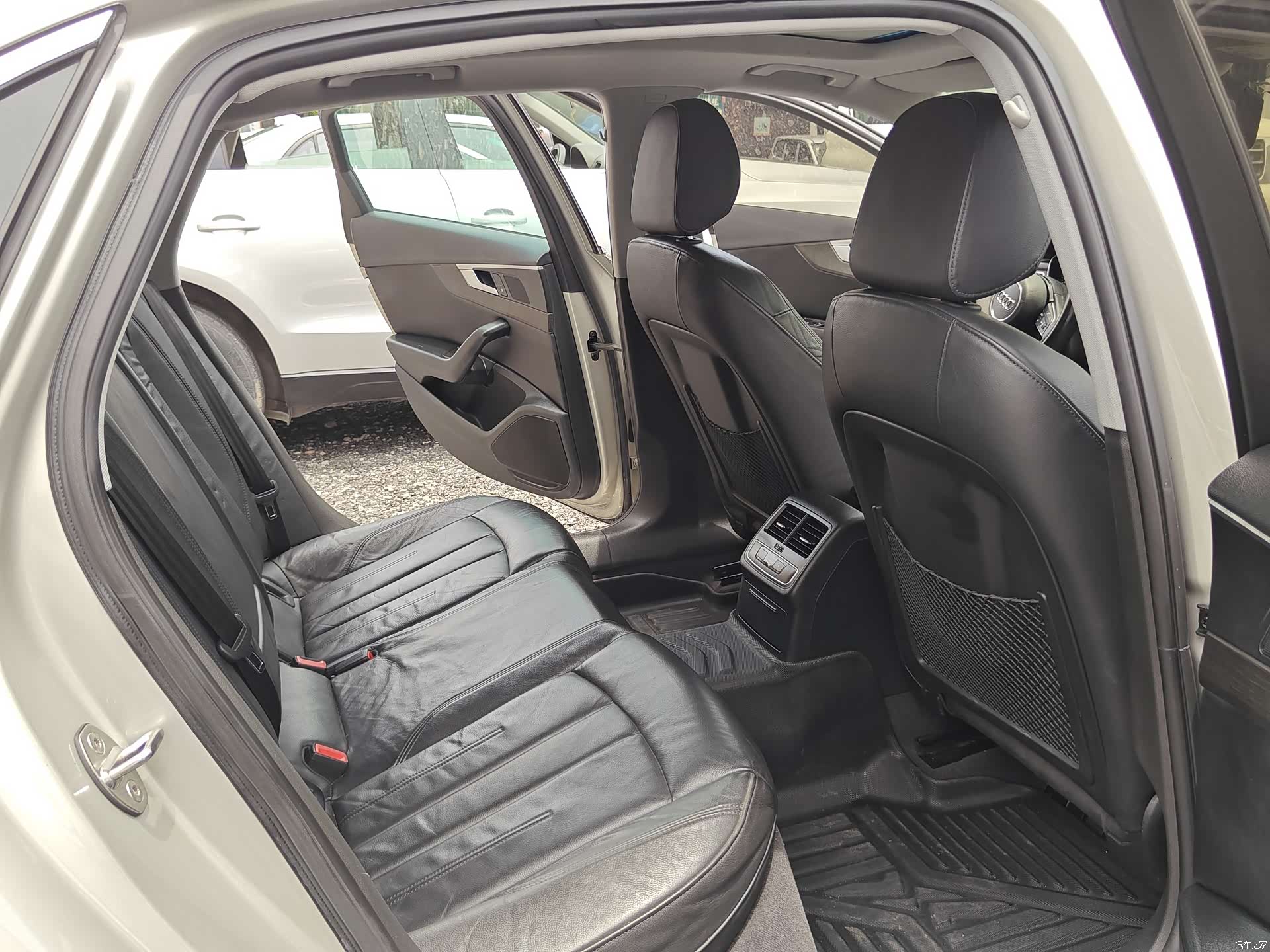 Audi A4L, 2018 10
