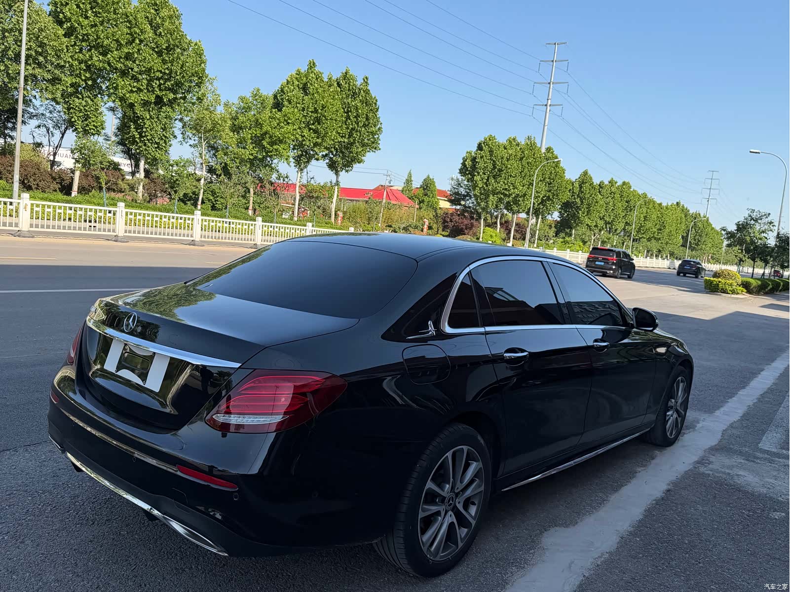 Mercedes-Benz E-Class, 2016 6