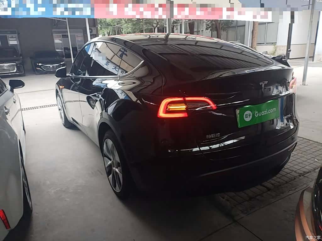 Tesla Model Y, 2022 все фото