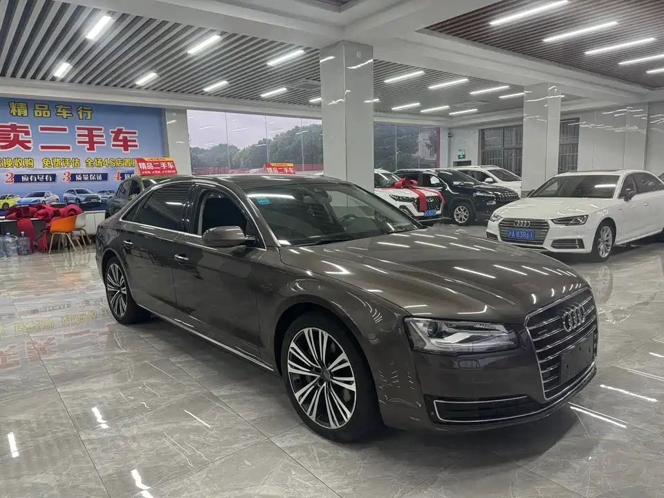 Audi A8