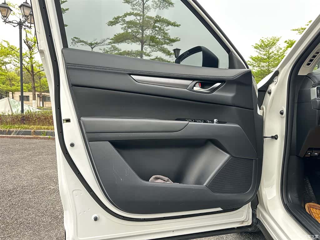 Mazda CX-5, 2022 4