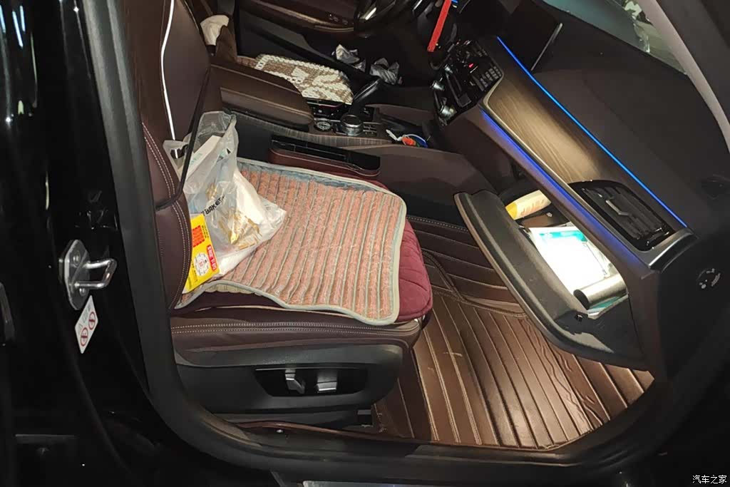 BMW 5 Series, 2019 8