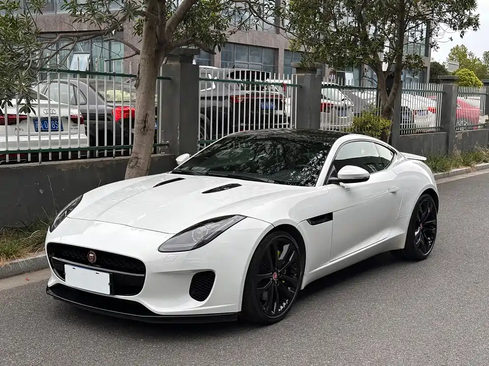 Jaguar F-TYPE