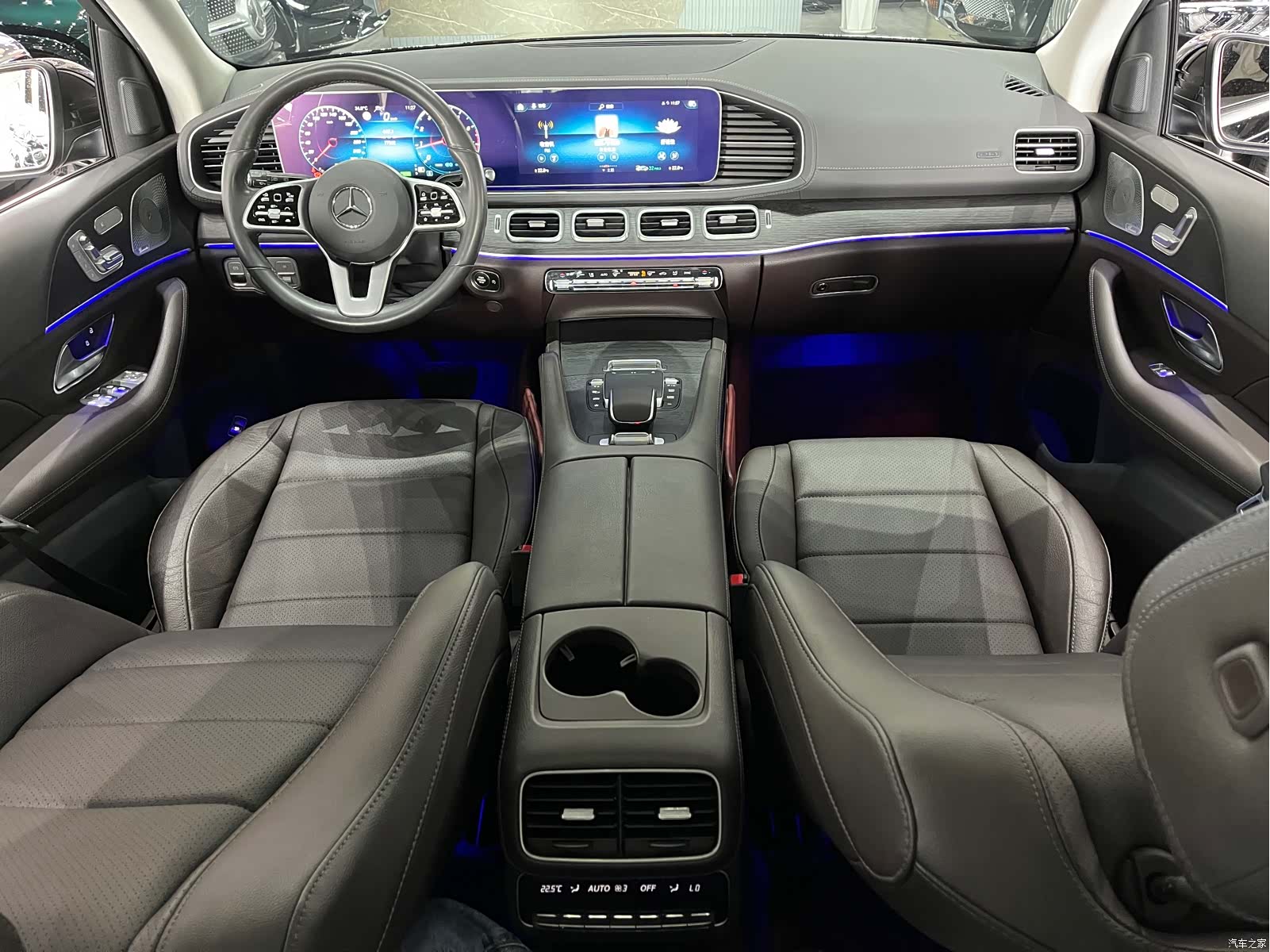 Mercedes-Benz GLE, 2020 13