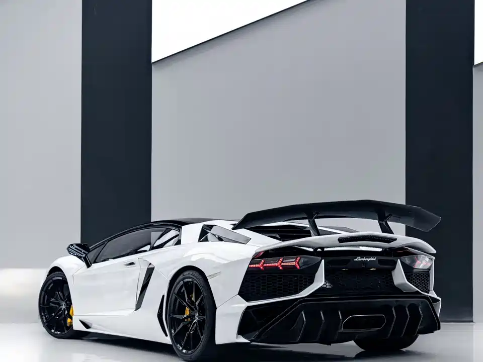 Lamborghini Aventador