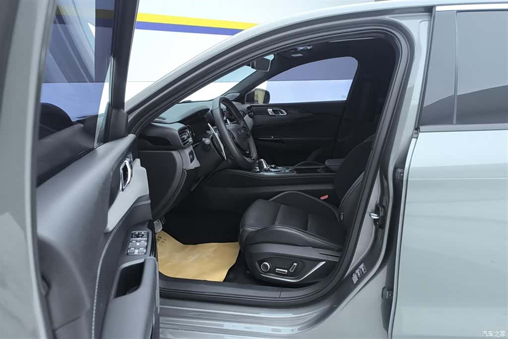 Lynk & Co 02, 2022 9