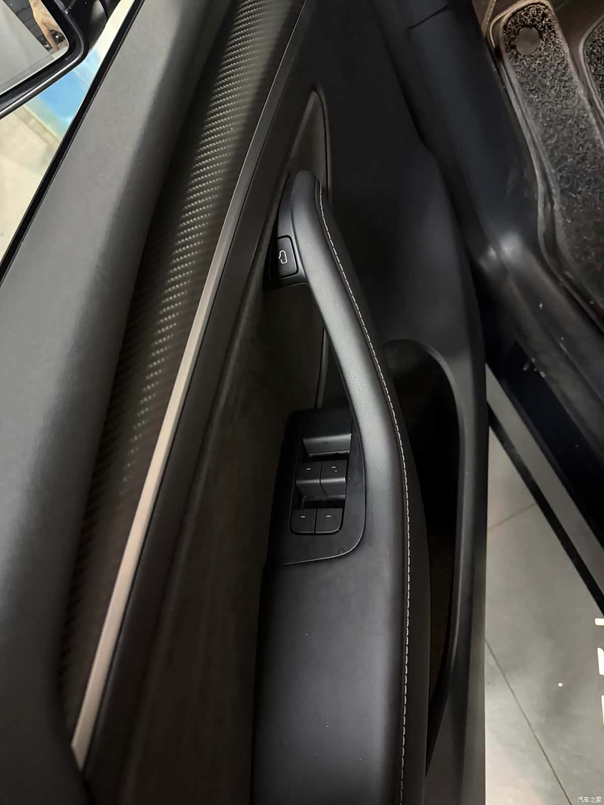 Tesla Model Y, 2022 10