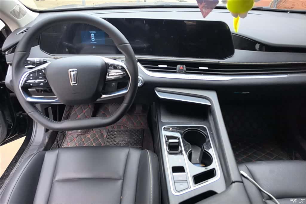 Bestune B70, 2024 12