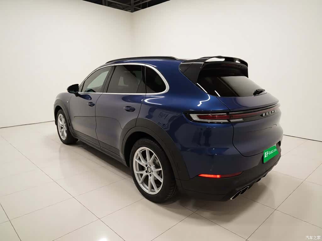 Porsche Cayenne, 2023 9