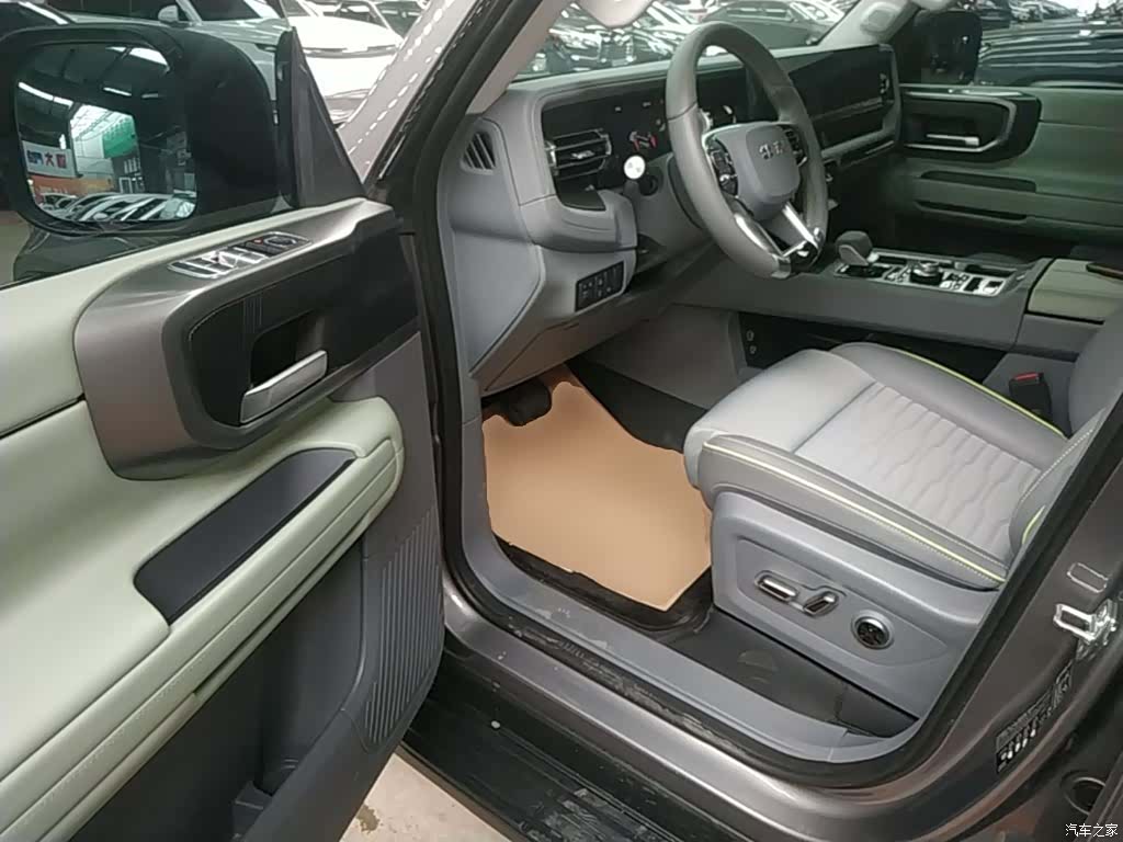 BAIC BJ40, 2025 16