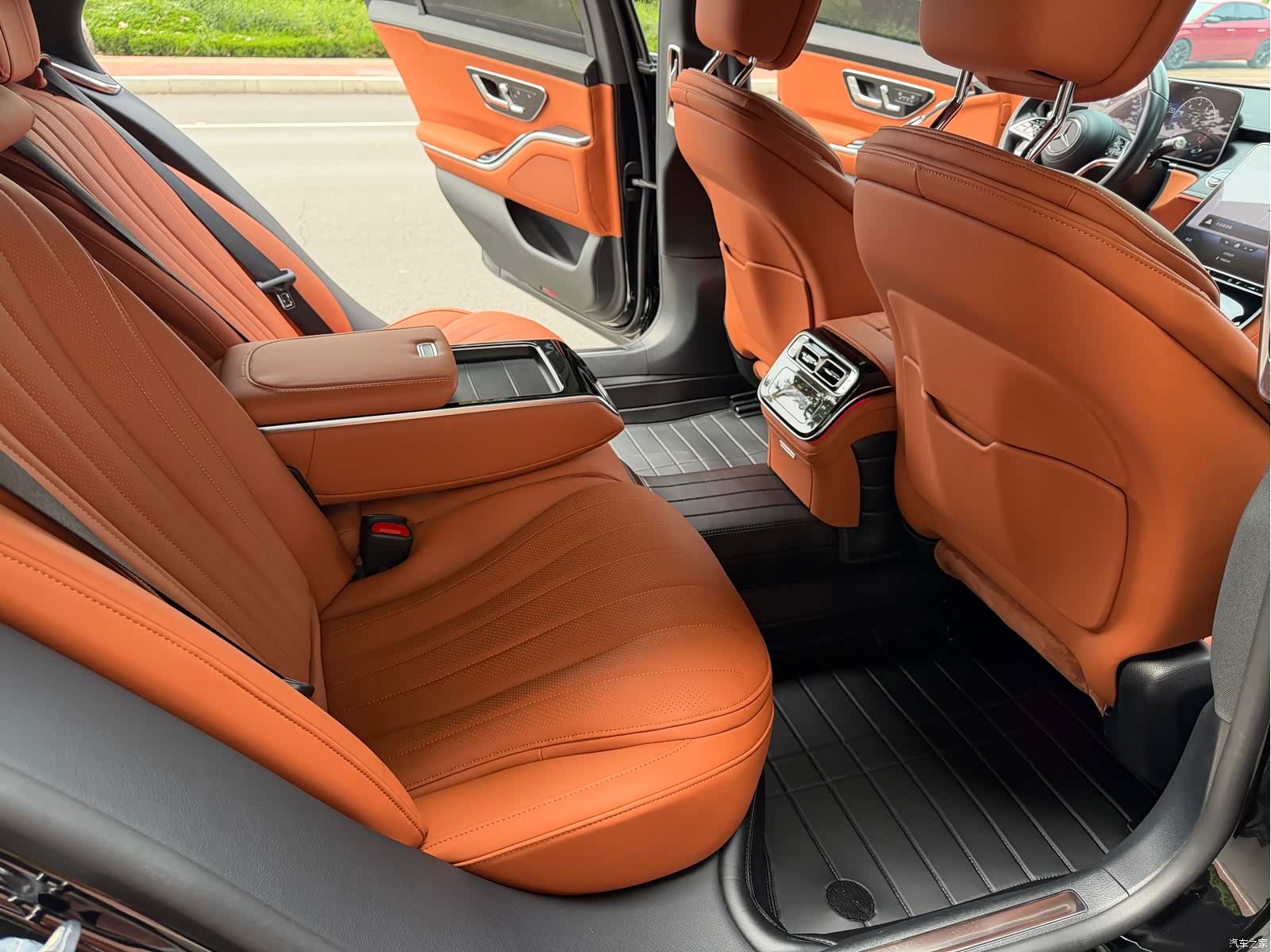 Mercedes-Benz S-Class, 2022 10