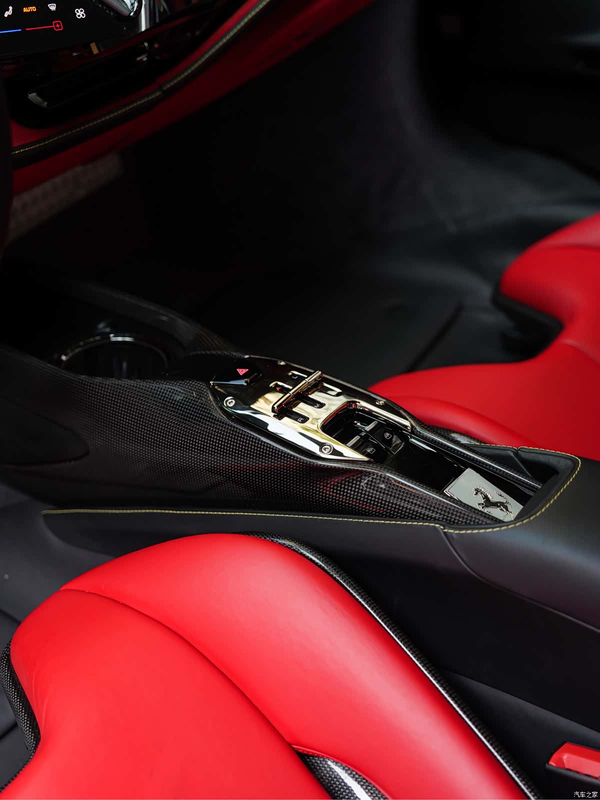 Ferrari SF90, 2021 15