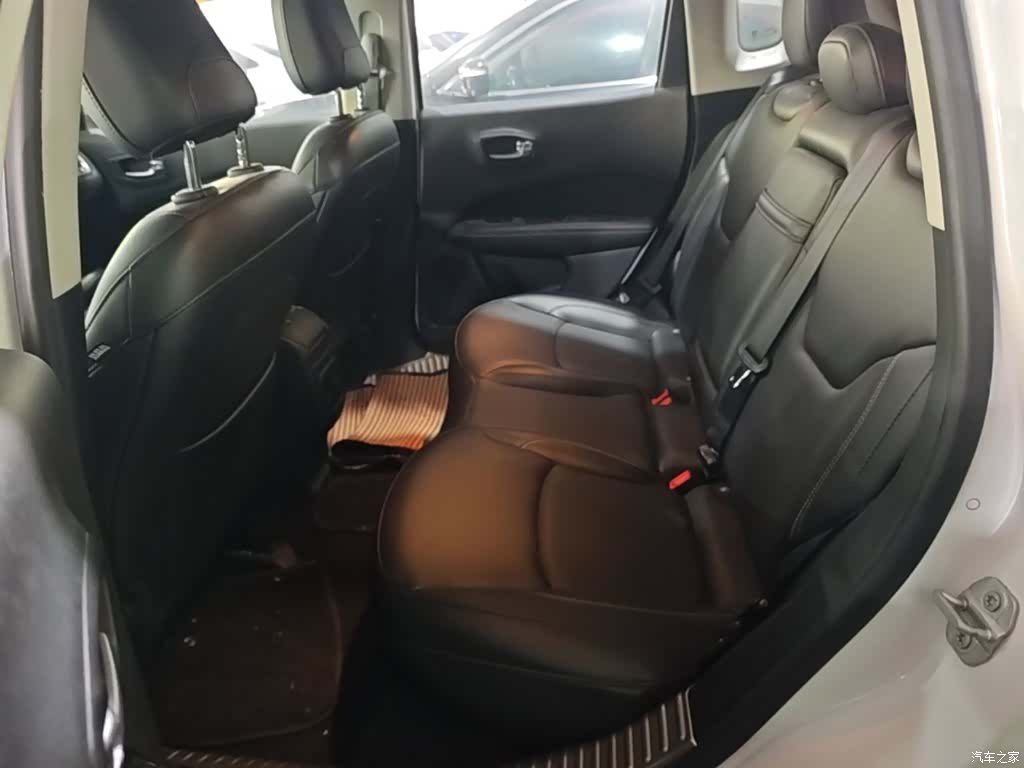 Jeep Compass, 2018 17
