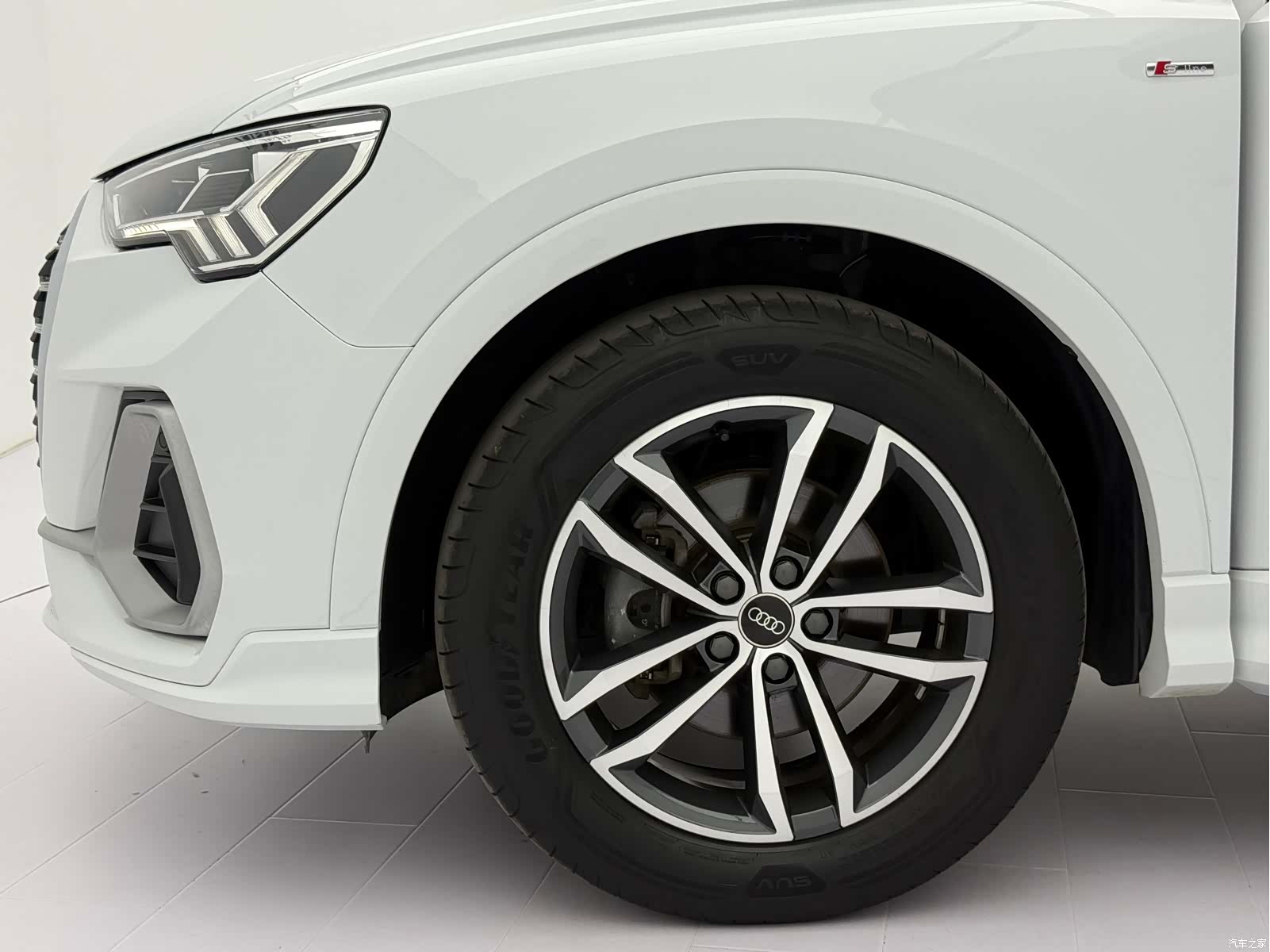 Audi Q3, 2022 21