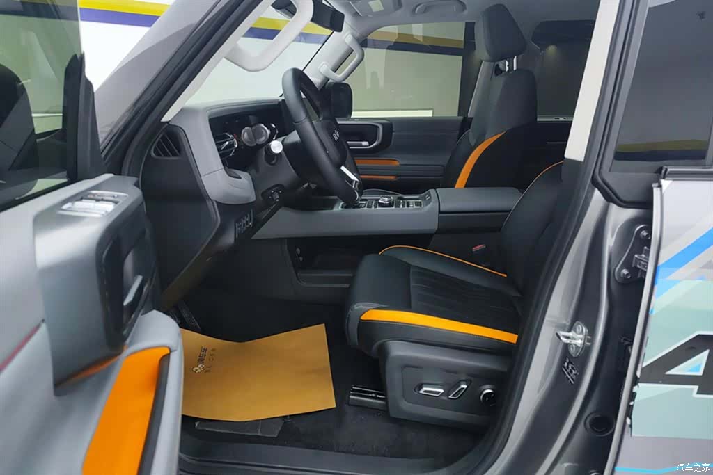 BAIC BJ40, 2025 9