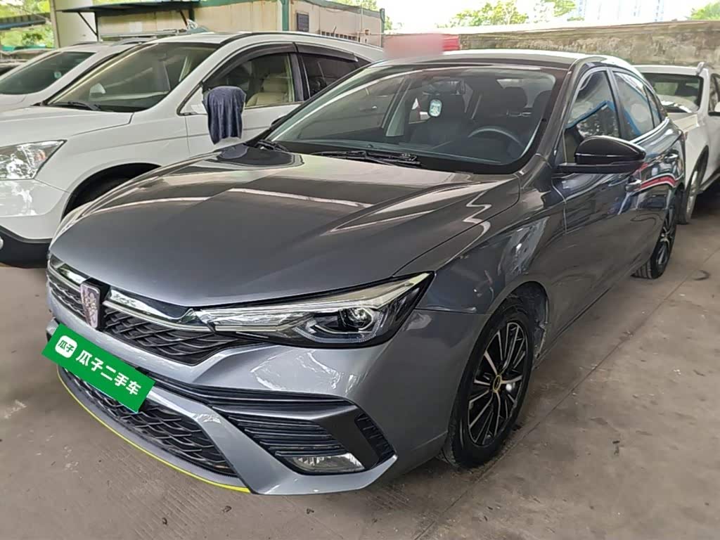 Roewe i5