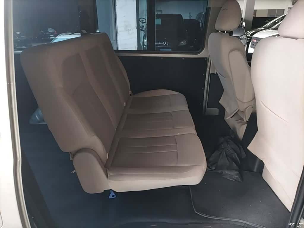 DongFeng M5, 2025 17