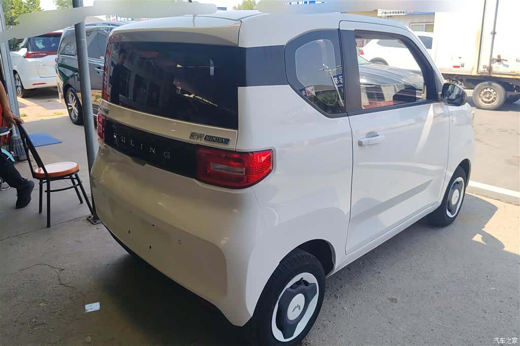 Wuling MINIEV, 2023 3