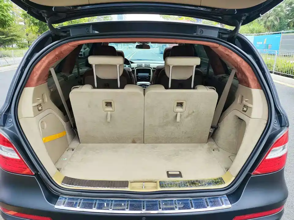 Mercedes-Benz R-class