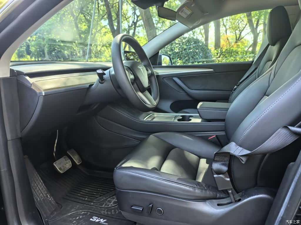 Tesla Model Y, 2022 8