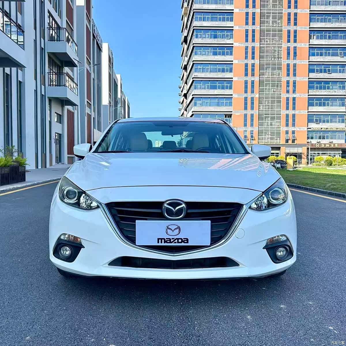 Mazda Mazda3, 2014 2