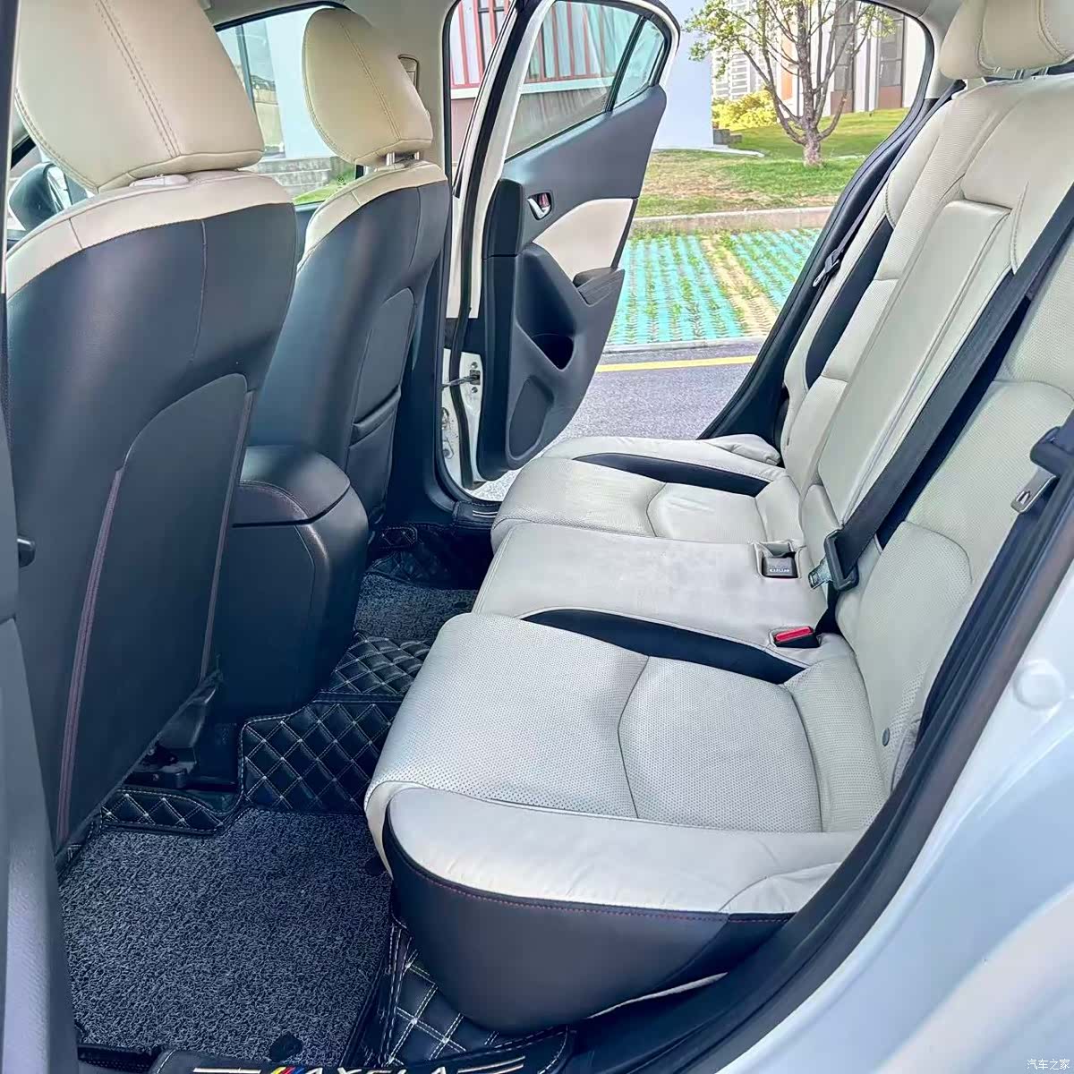 Mazda Mazda3, 2014 все фото