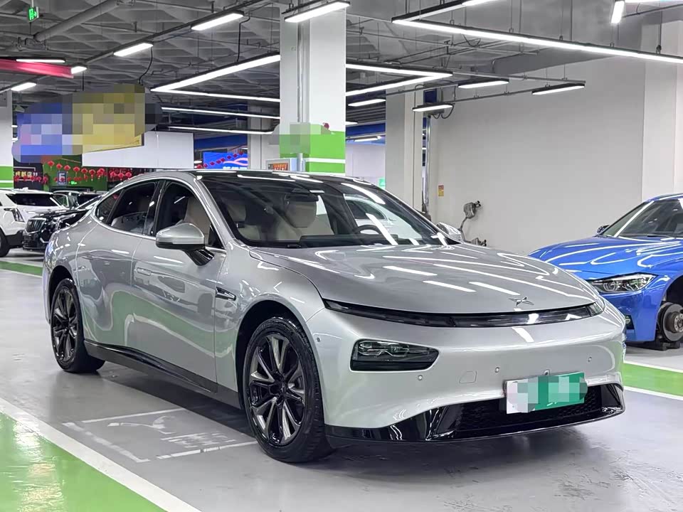 XPENG P7