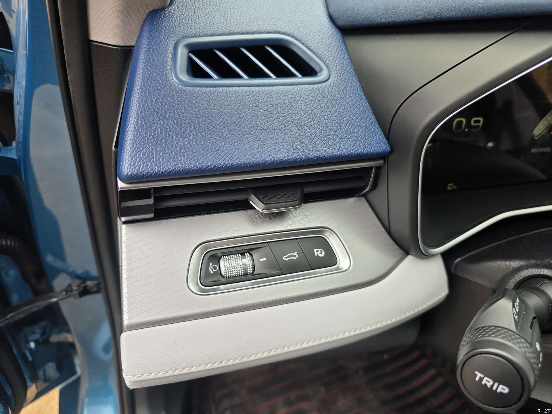 Geely Preface, 2020 16
