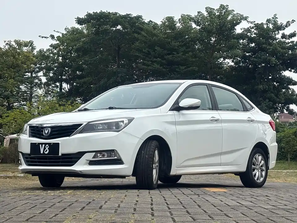 Changan Yuexiang V7