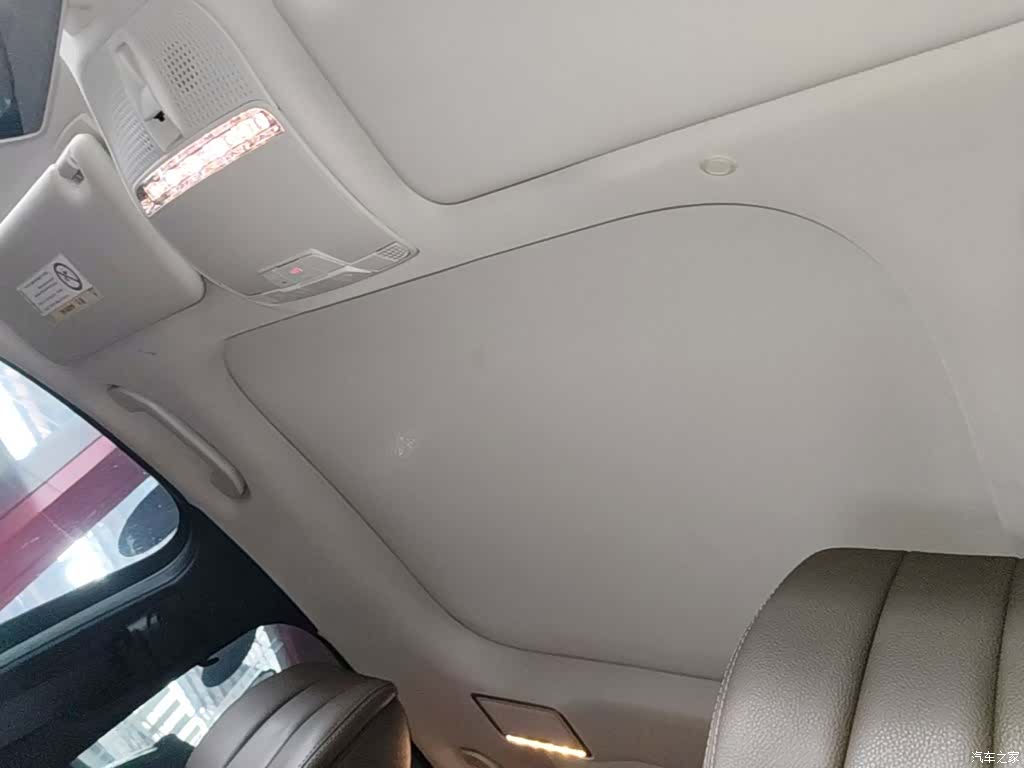 Mercedes-Benz E-Class, 2019 18